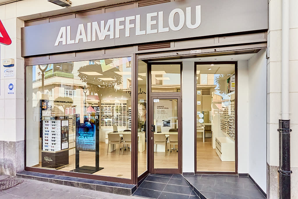 Tienda Óptico C.C SESTAO  locales 12 y 13 - CTRA. BARAKALDO. (POL. IND. IBARZAHARRA) 48910 SESTAO