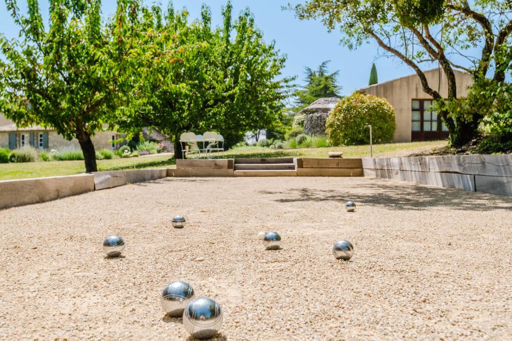Photographs of Mas Ambre villa in Provence - Image 46 of 51