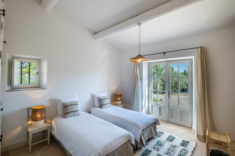 Photographs of Mas des Promesses villa in Provence - Image 45 of 52