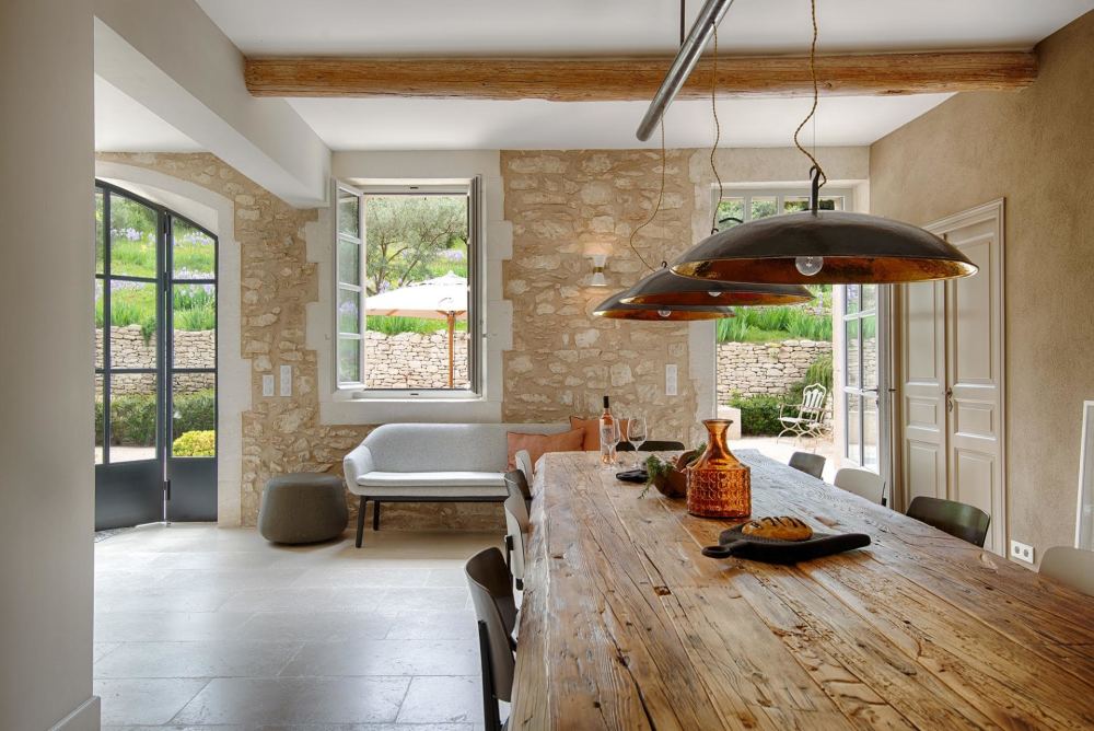 Photographs of Mas Daudet villa in Provence - Image 10 of 40
