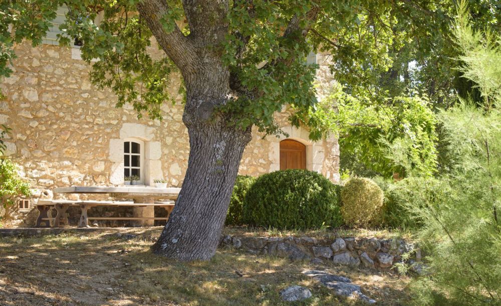 Photographs of Mas de Manebit villa in Provence - Image 22 of 30