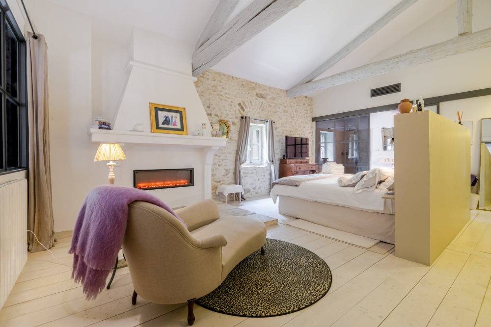 Photographs of Mas Hortensia villa in Provence - Image 25 of 46