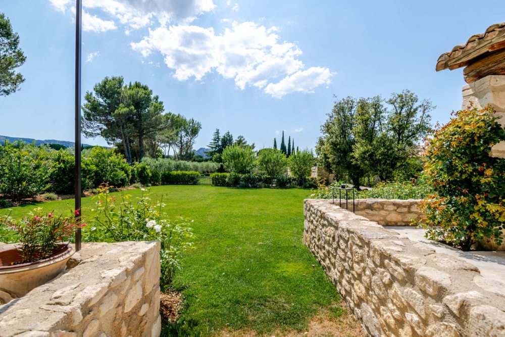 Photographs of Mas des Agapanthes villa in Provence - Image 40 of 41