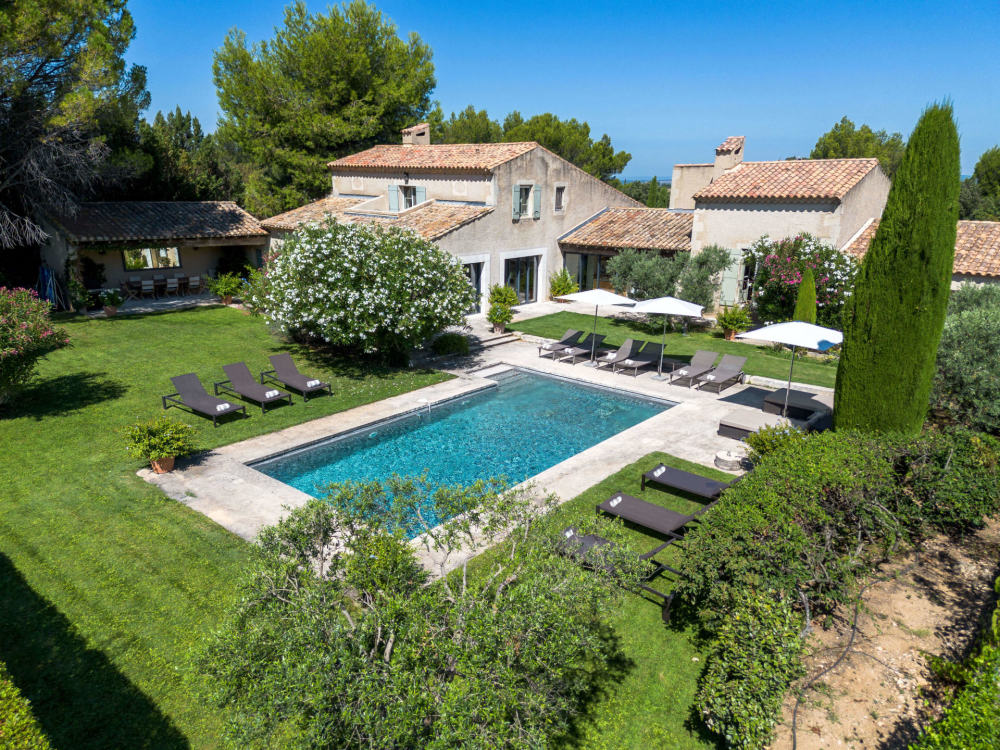 Photographs of New! Mas de la Poésie villa in Provence - Image 20 of 36