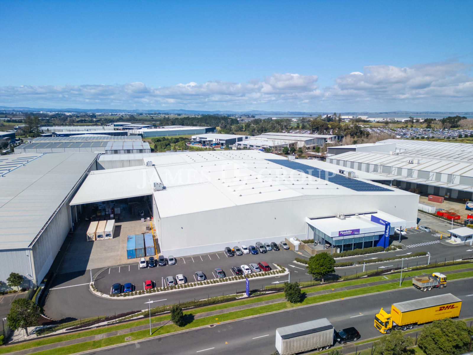 Big, Cold & Efficient – Premium Airport Facility
