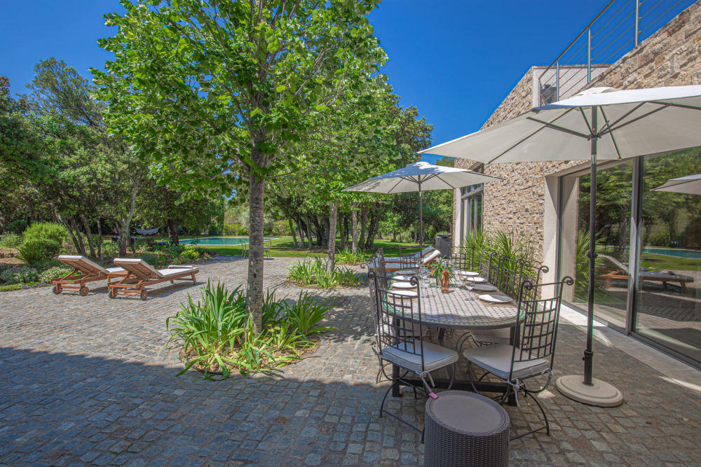 Photographs of Bastide des Carrieres villa in Provence - Image 3 of 43