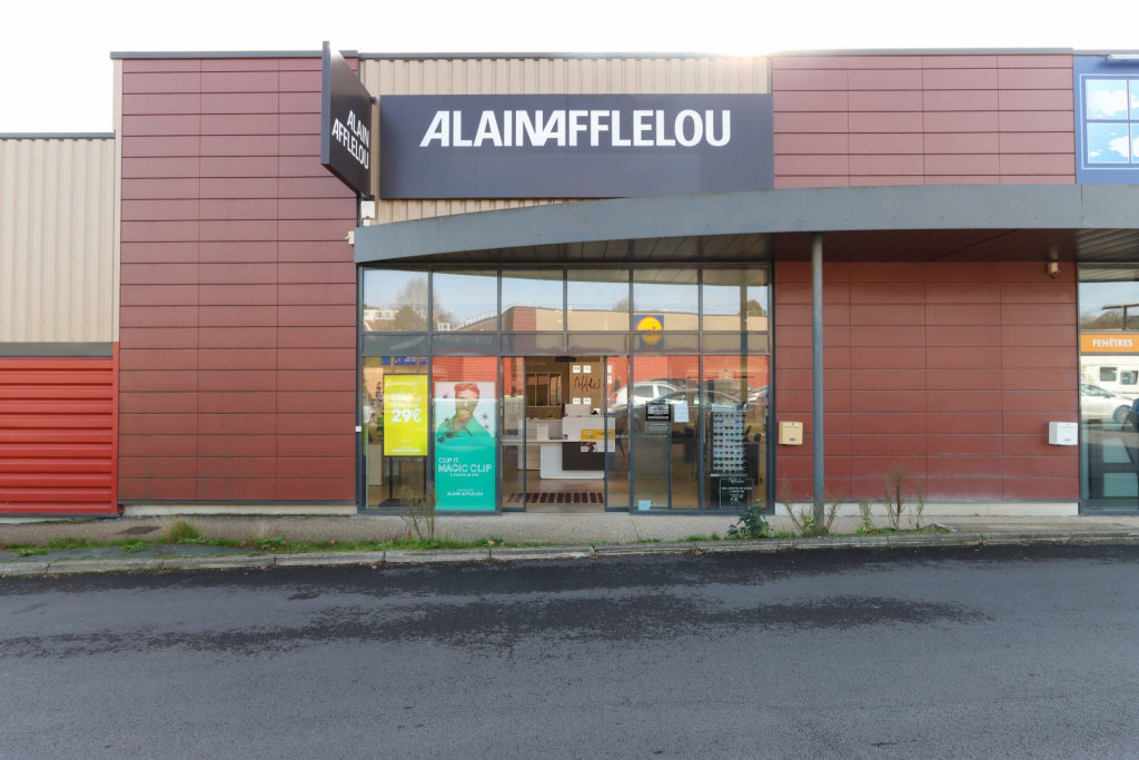 Magasin Opticien ZAC Intermarché - rue de la Gare 80600 DOULLENS