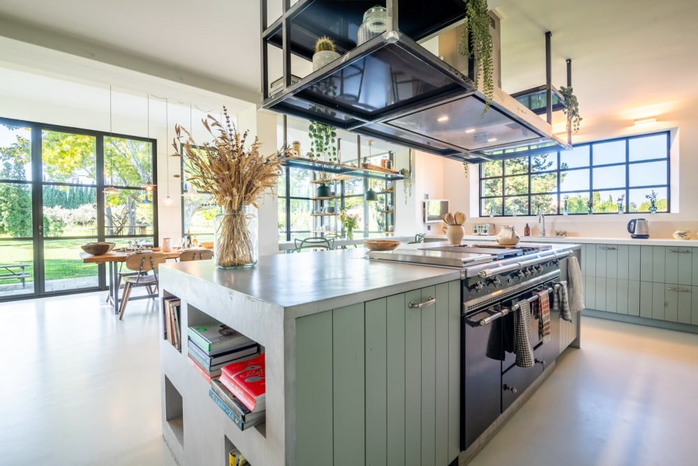 Photographs of Mas Cédrat villa in Provence - Image 5 of 56