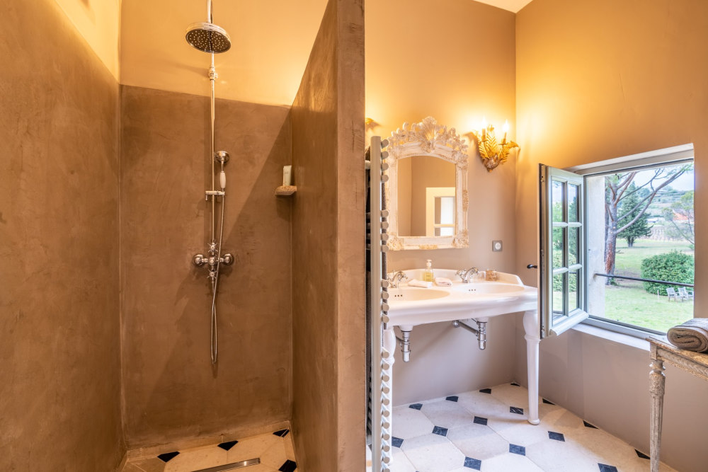 Photographs of Mas des Traditions villa in Provence - Image 30 of 41