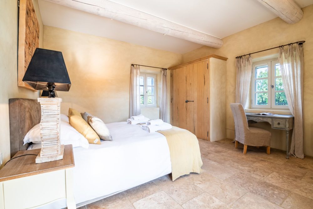 Photographs of Mas du Milan villa in Provence - Image 19 of 50
