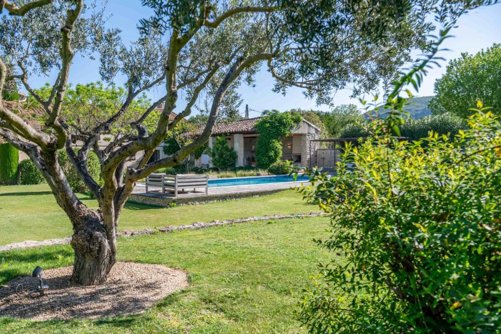 Photographs of New! Mas de l’Acacia villa in Provence - Image 36 of 37