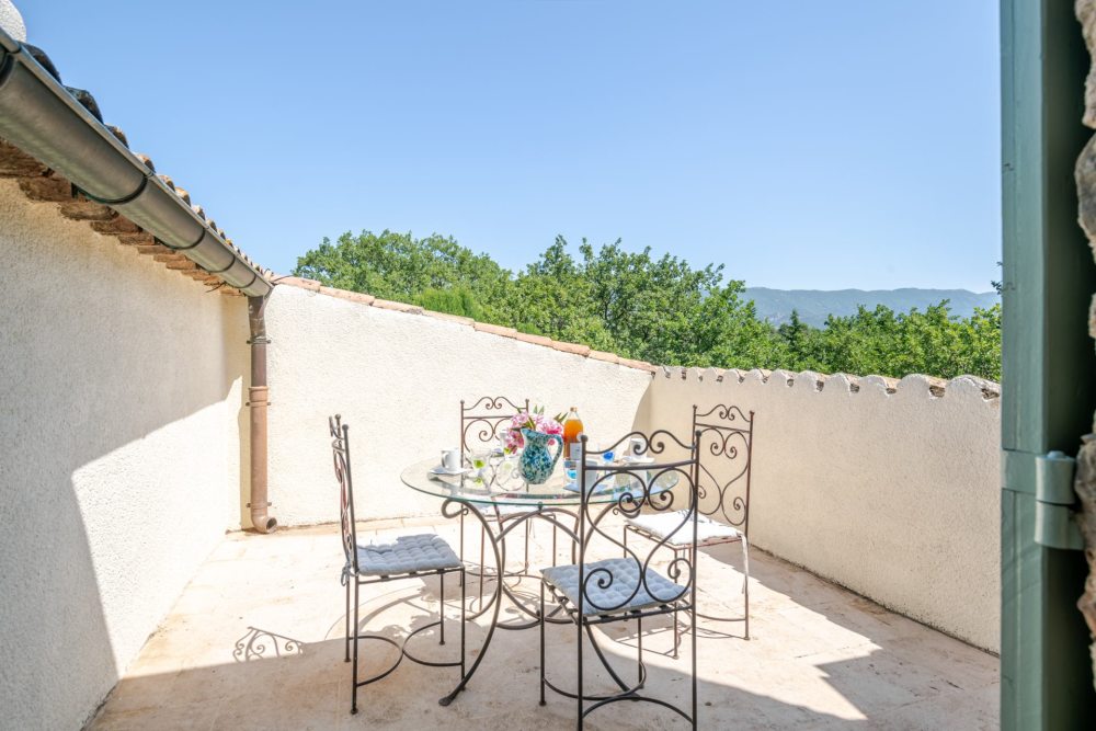 Photographs of Mas de Ribe villa in Provence - Image 22 of 50
