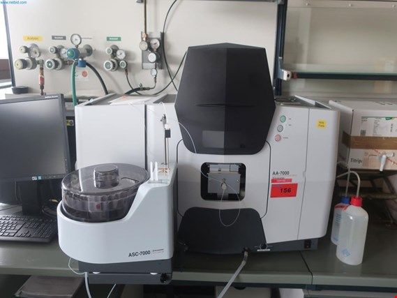 Absorption Spectrometer-Shimadzu-Position-1