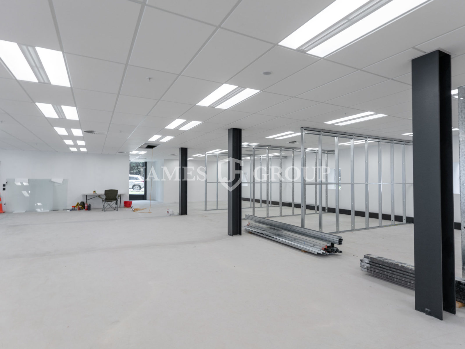 High Profile Character Office + Great Incentives