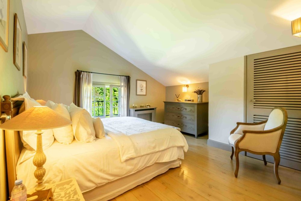 Photographs of Domaine de Villeblanche villa in Provence - Image 29 of 60
