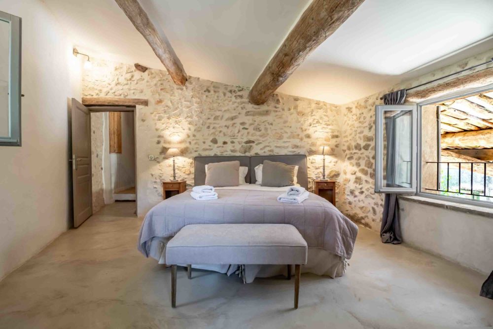 Photographs of La Farinette villa in Provence - Image 19 of 33