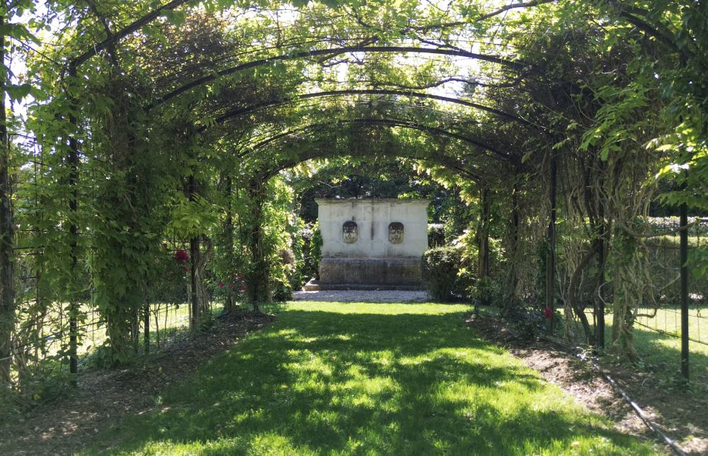 Photographs of Bastide Des Jardins villa in Provence - Image 46 of 52