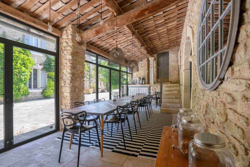 Photographs of Le Mas des Lavandins villa in Provence - Image 11 of 53