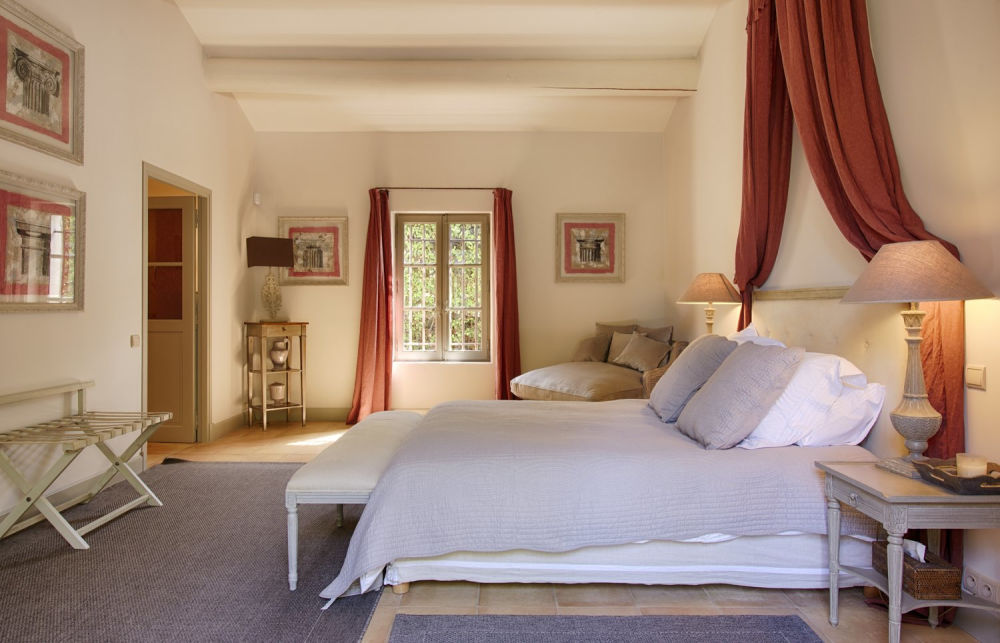 Photographs of Domaine de Villeblanche villa in Provence - Image 36 of 58