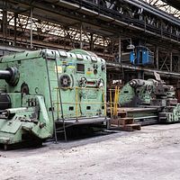 Sliding and Screw-Cutting Lathe (1941)-Skoda - Image 4