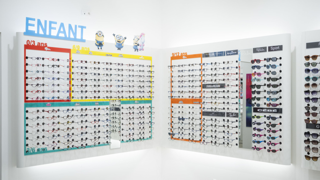 Magasin Opticien C.C. Eden Côté Ours - RN 19 77170 SERVON intérieur