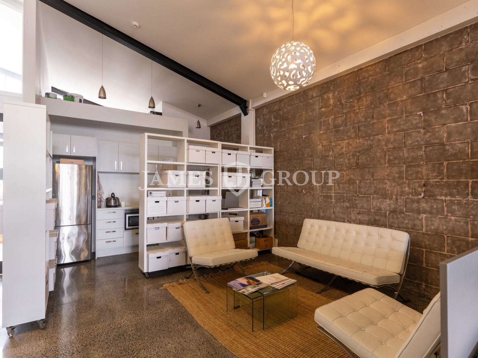 Sought-after City Fringe Space With Parking