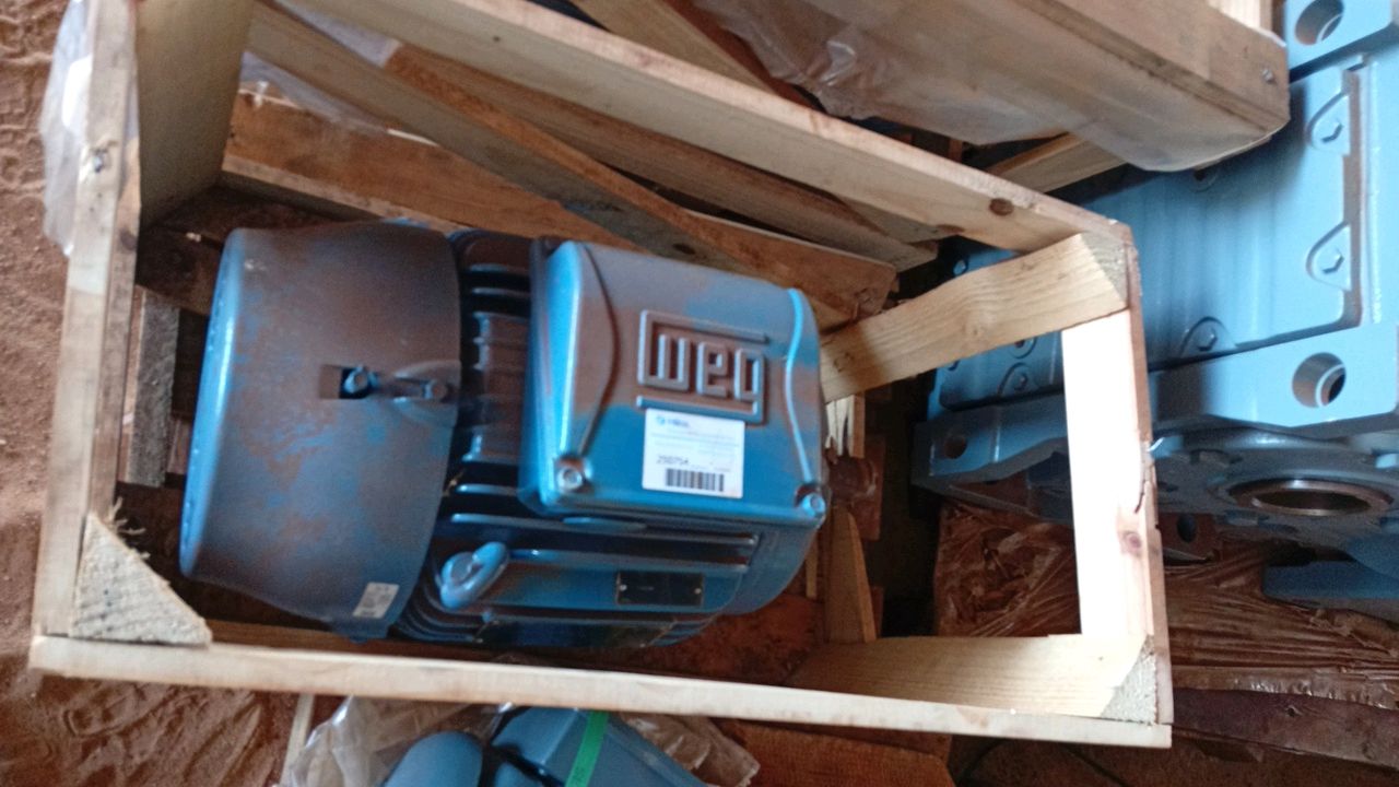 WEG W22 Premium â Z0151EP3SX0923Z2 Eletric Motor 20HP