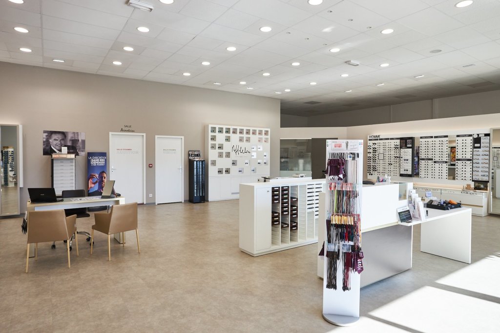 Magasin audioprothesiste ZAC - 1  chemin du Desteil  - lieudit Saint Pierre 04200 PEIPIN intérieur