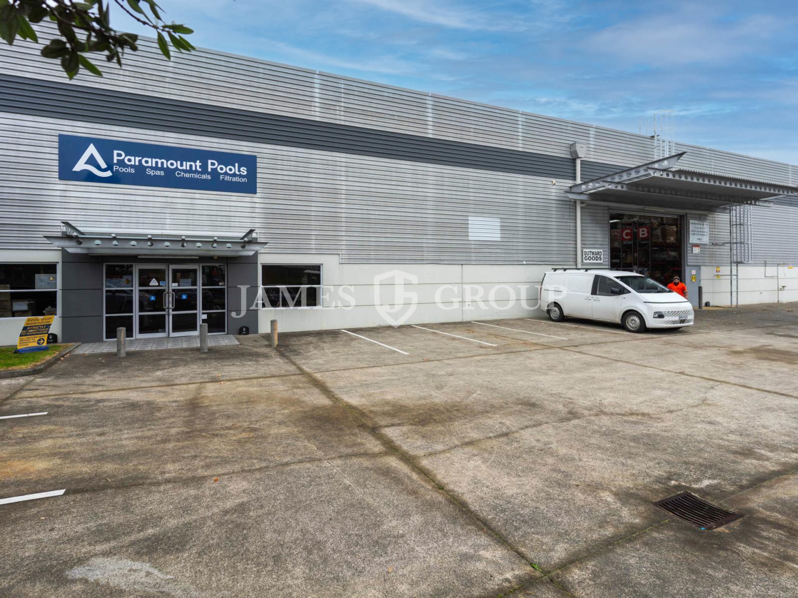 Maximum Exposure | Corner Industrial With Yard