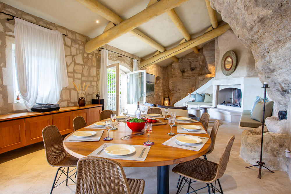 Photographs of La Citadelle villa in Provence - Image 5 of 28