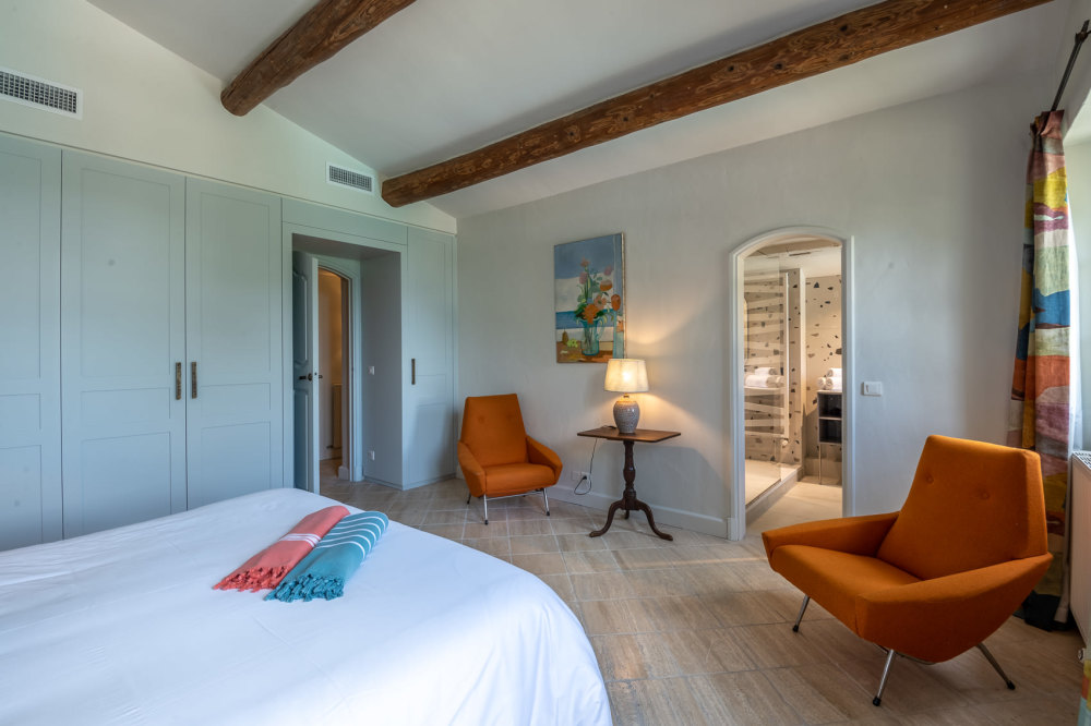 Photographs of Mas Contemplation villa in Provence - Image 36 of 52