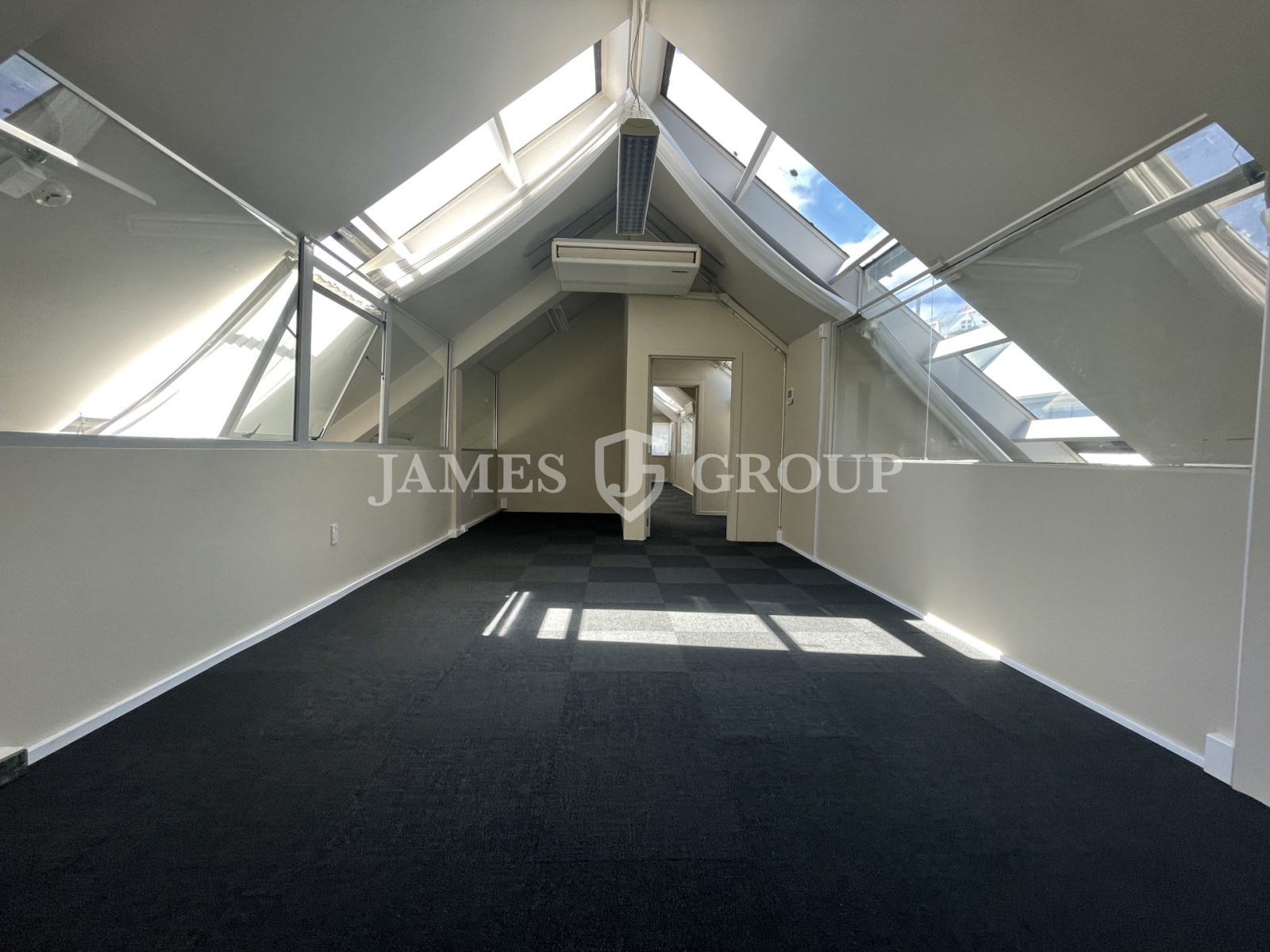 Spacious Tenancy With Excellent Accessibility