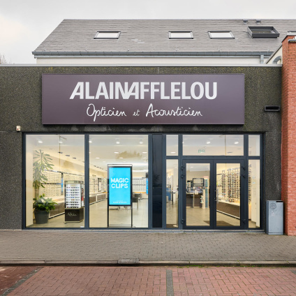 Winkel Opticien Chaussée de Couvin, 95 6460 CHIMAY indoor