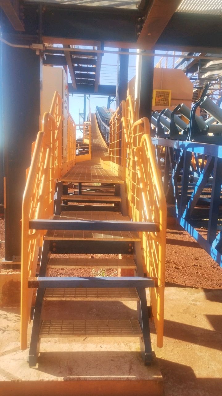 Metal Structure with Conveyor Belt Support