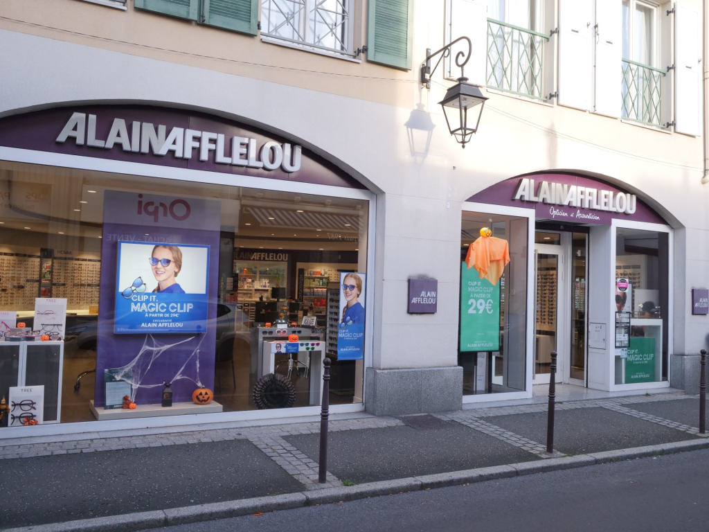 Magasin Opticien 6-8 rue de l'Église 78800 HOUILLES