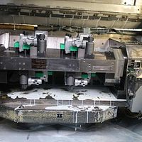 Highspeed CNC Vertical Machining Center-Chiron - Image 4