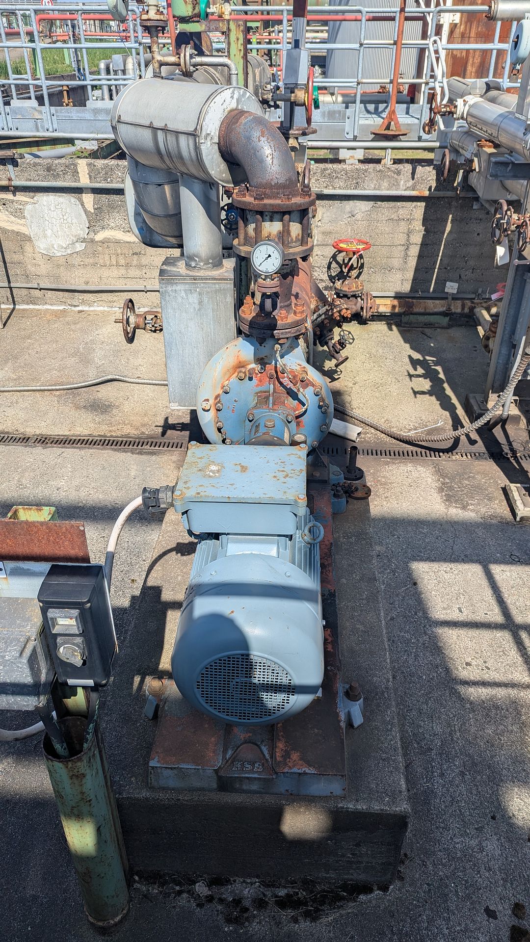 Naphtha, Gasoil, Hydrocarbons, Hot Water, Boiler Feed Water, Raw Water, Cooling-KSB - Image 1