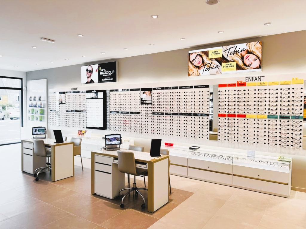 Magasin Opticien 8 Route de Saint-Côme 50500 CARENTAN-LES-MARAIS intérieur