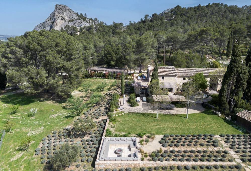 Photographs of Mas des Peintres villa in Provence - Image 45 of 46