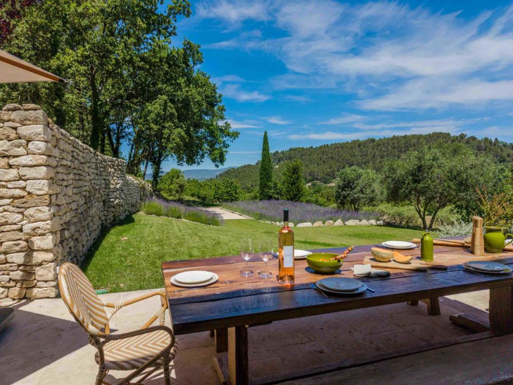 Photographs of Mas des Secrets villa in Provence - Image 7 of 47