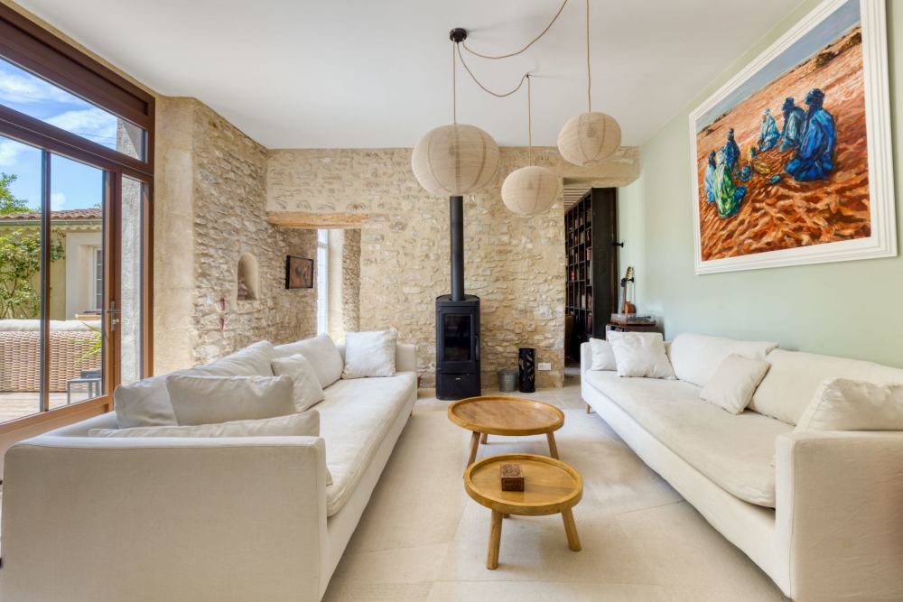Photographs of Maison les Nomades villa in Provence - Image 8 of 35