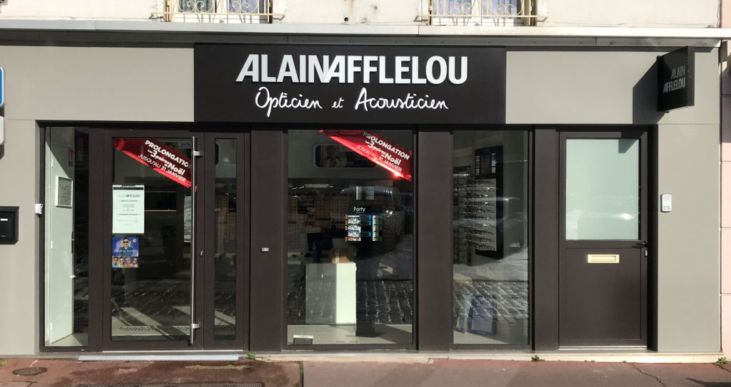 Magasin Opticien C.C. Carrefour - 2 Bd de l'Europe-Valéry Giscard d'Estaing 91000 ÉVRY