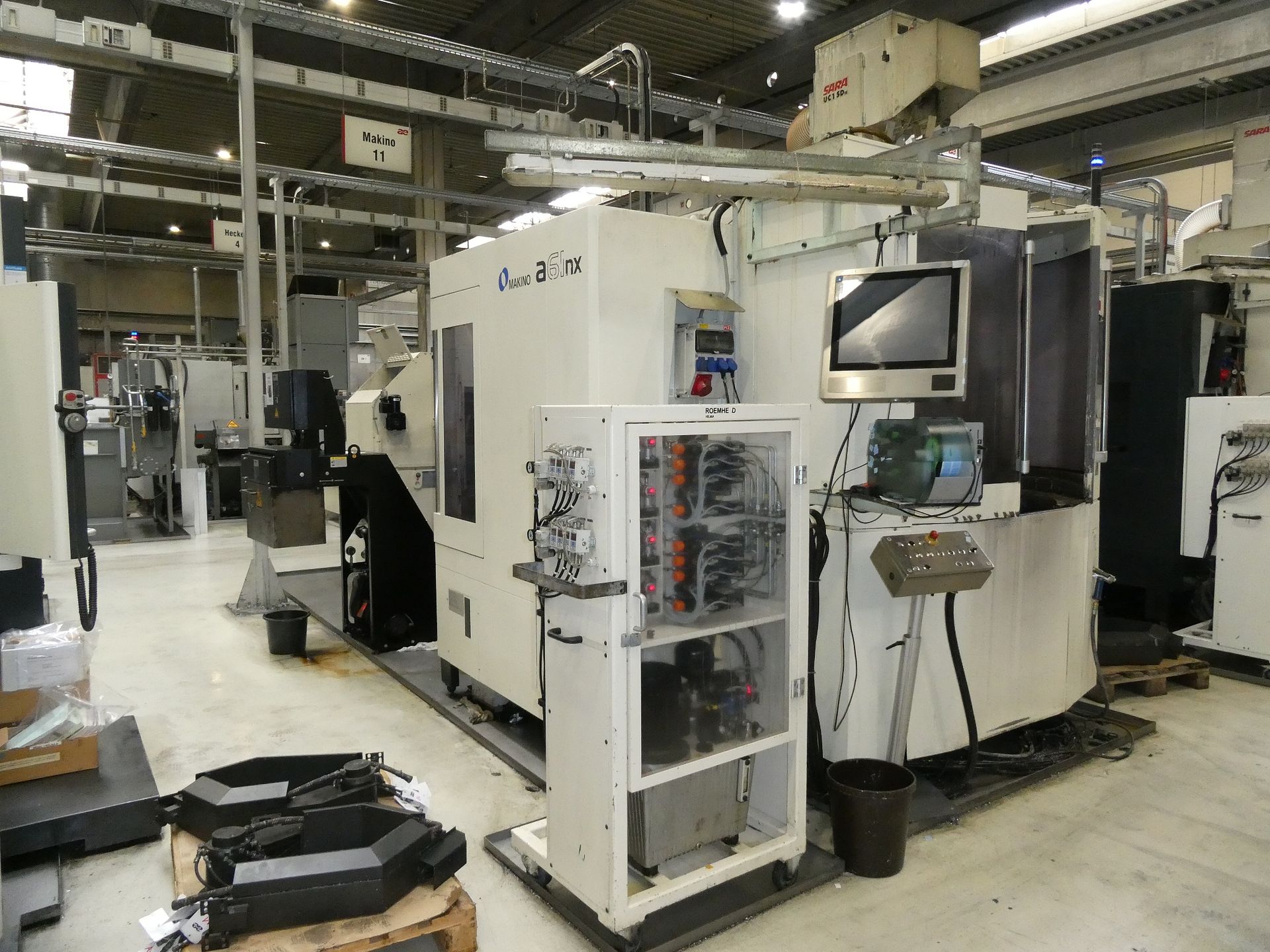 CNC Machining Center-Makino - Image 7