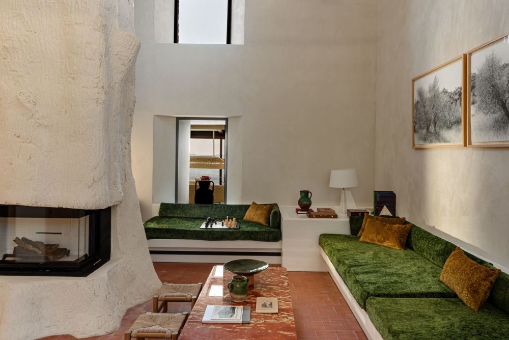 Photographs of La Bastide des Collines villa in Provence - Image 14 of 51