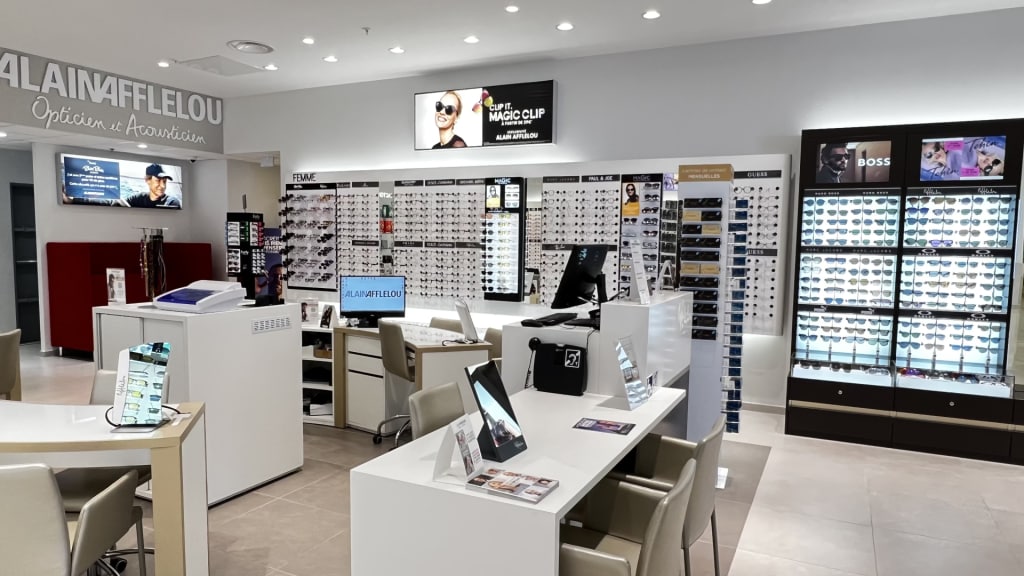 Magasin Opticien C.C. 3 Fontaines - Niveau 1, Porte I & J 95000 CERGY intérieur