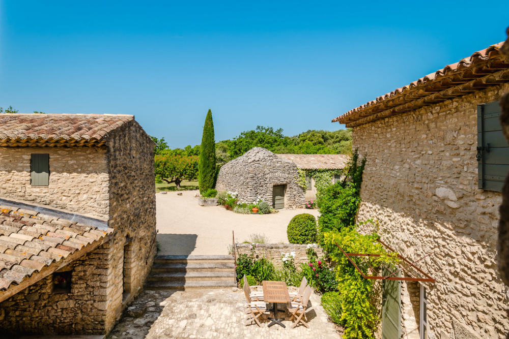 Photographs of Mas Ambre villa in Provence - Image 44 of 51