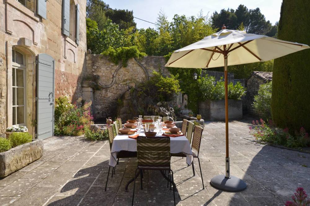 Photographs of L’Aqueduc villa in Provence - Image 30 of 37