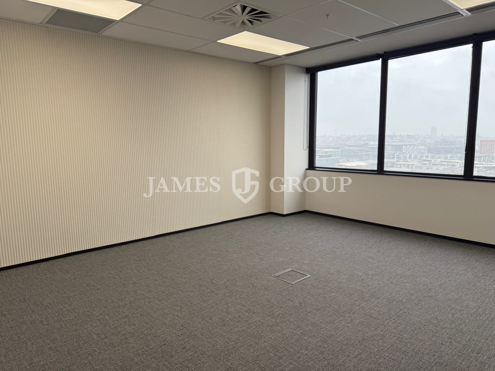 Level 10 Office With Full Fit-out – Commercial Bay