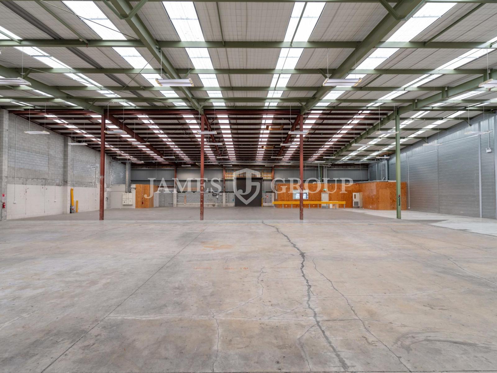 Affordable 1,441sqm Rosebank Warehouse + Canopy