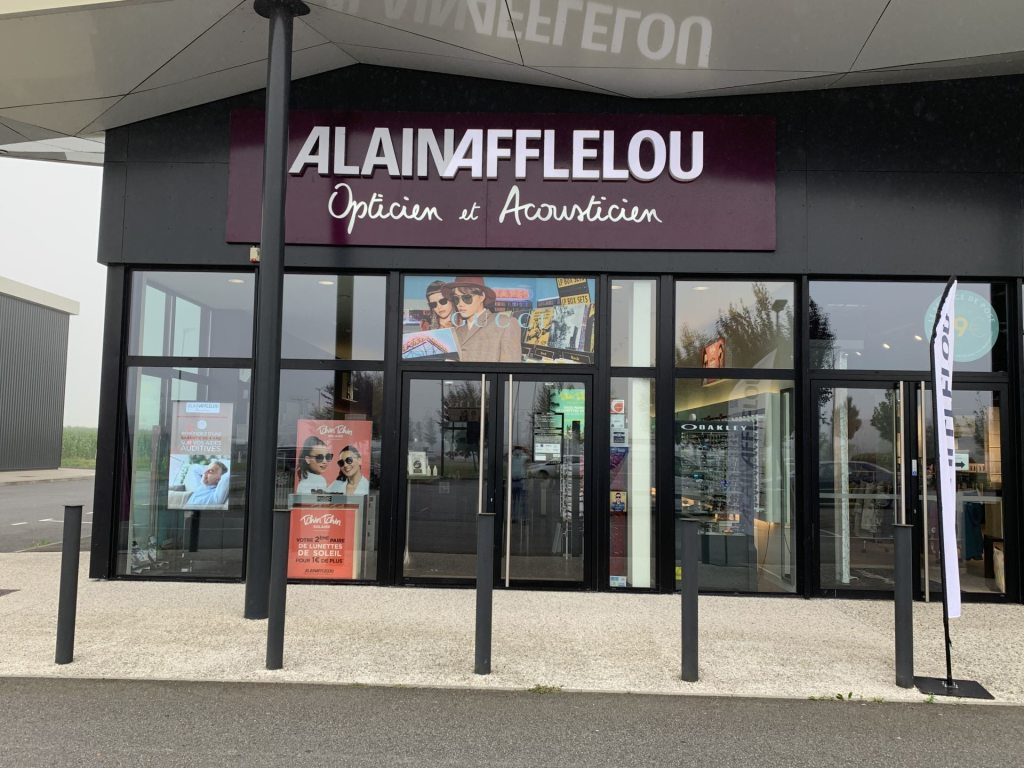 Magasin audioprothesiste ZAC Le Méridien - route de Pau 65420 IBOS extérieur